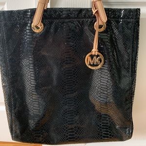 Michael Kors North/South Tote